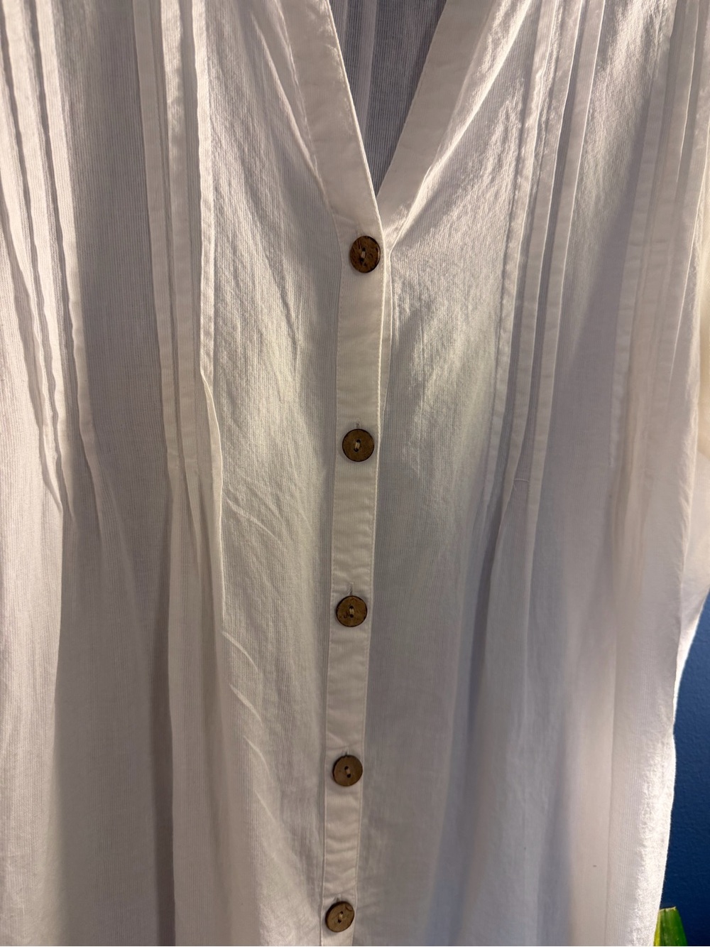 Club Collection Cream Button-Front Tunic Top Large - Picture 4 of 7